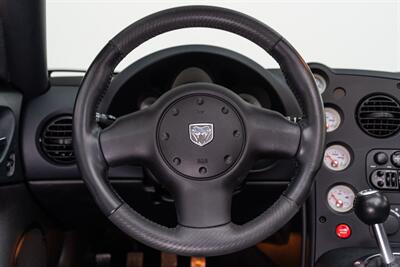 2004 Dodge Viper SRT-10 - Photo 92 - Nashville, TN 37217