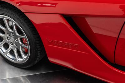 2004 Dodge Viper SRT-10 - Photo 32 - Nashville, TN 37217