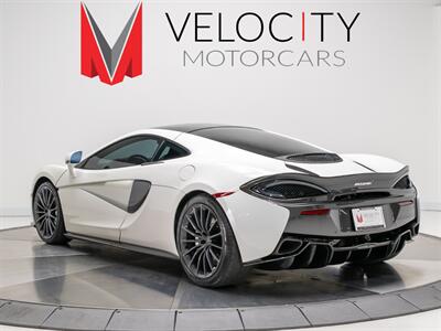 2017 McLaren 570GT   - Photo 10 - Nashville, TN 37217