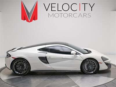 2017 McLaren 570GT   - Photo 16 - Nashville, TN 37217