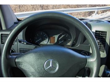 2013 Mercedes-Benz Sprinter 2500 170 WB   - Photo 7 - Nashville, TN 37217