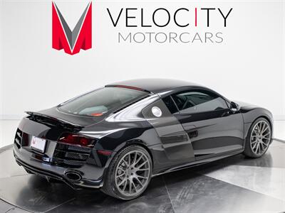 2012 Audi R8 5.2 quattro   - Photo 15 - Nashville, TN 37217