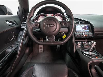 2012 Audi R8 5.2 quattro   - Photo 86 - Nashville, TN 37217