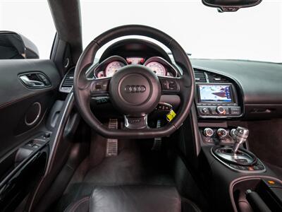 2012 Audi R8 5.2 quattro   - Photo 87 - Nashville, TN 37217