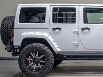 2015 Jeep Wrangler Unlimited Sport   - Photo 16 - Nashville, TN 37217