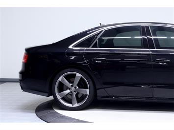 2014 Audi S8 4.0T quattro   - Photo 17 - Nashville, TN 37217