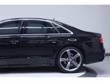 2014 Audi S8 4.0T quattro   - Photo 12 - Nashville, TN 37217