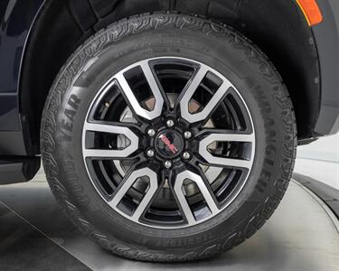 2024 GMC Yukon AT4   - Photo 71 - Nashville, TN 37217