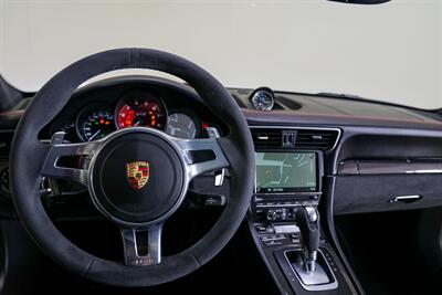 2015 Porsche 911 Carrera GTS   - Photo 26 - Nashville, TN 37217