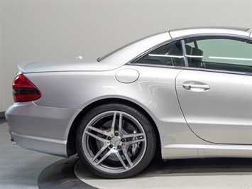 2009 Mercedes-Benz SL 65 AMG   - Photo 50 - Nashville, TN 37217