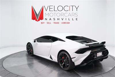 2023 Lamborghini Huracan Tecnica - Photo 16 - Nashville, TN 37217