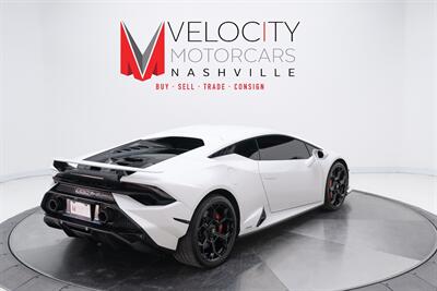 2023 Lamborghini Huracan Tecnica - Photo 14 - Nashville, TN 37217