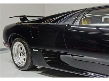 1994 Lamborghini Diablo VT   - Photo 29 - Nashville, TN 37217