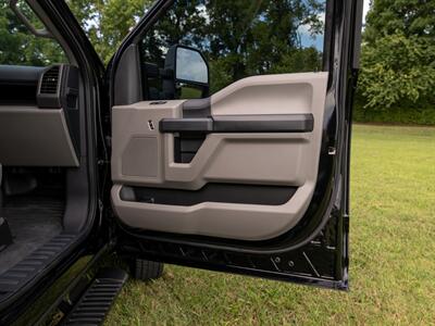 2022 Ford F-450 Super Duty XL   - Photo 42 - Nashville, TN 37217