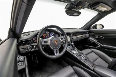 2016 Porsche 911 Turbo S   - Photo 60 - Nashville, TN 37217