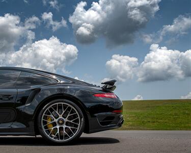 2016 Porsche 911 Turbo S   - Photo 81 - Nashville, TN 37217