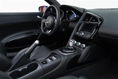 2014 Audi R8 5.2 quattro   - Photo 52 - Nashville, TN 37217