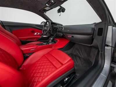2017 Audi R8 5.2 Plus quattro   - Photo 43 - Nashville, TN 37217