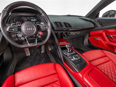 2017 Audi R8 5.2 Plus quattro   - Photo 60 - Nashville, TN 37217