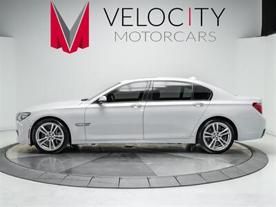 2015 BMW 750Li xDrive   - Photo 9 - Nashville, TN 37217