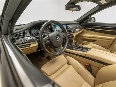 2015 BMW 750Li xDrive   - Photo 71 - Nashville, TN 37217