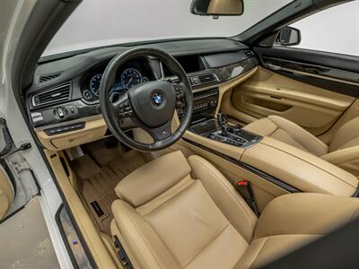 2015 BMW 750Li xDrive   - Photo 59 - Nashville, TN 37217