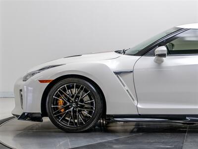 2020 Nissan GT-R Premium 50TH Annv.   - Photo 96 - Nashville, TN 37217