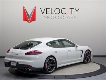 2015 Porsche Panamera Turbo   - Photo 47 - Nashville, TN 37217