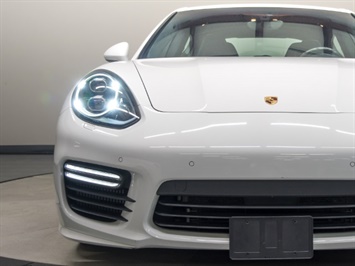 2015 Porsche Panamera Turbo   - Photo 9 - Nashville, TN 37217