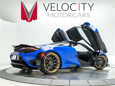 2021 McLaren 765LT   - Photo 2 - Nashville, TN 37217