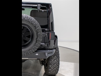 2017 Jeep Wrangler Unlimited Rubicon   - Photo 13 - Nashville, TN 37217