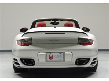 2013 Porsche 911 Turbo Cabriolet   - Photo 39 - Nashville, TN 37217