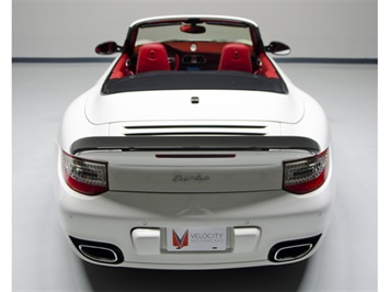 2013 Porsche 911 Turbo Cabriolet   - Photo 37 - Nashville, TN 37217