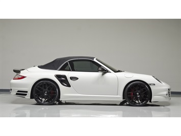 2013 Porsche 911 Turbo Cabriolet   - Photo 29 - Nashville, TN 37217