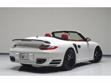 2013 Porsche 911 Turbo Cabriolet   - Photo 35 - Nashville, TN 37217