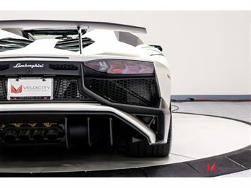 2017 Lamborghini Aventador LP 750-4 SV Roadster   - Photo 37 - Nashville, TN 37217