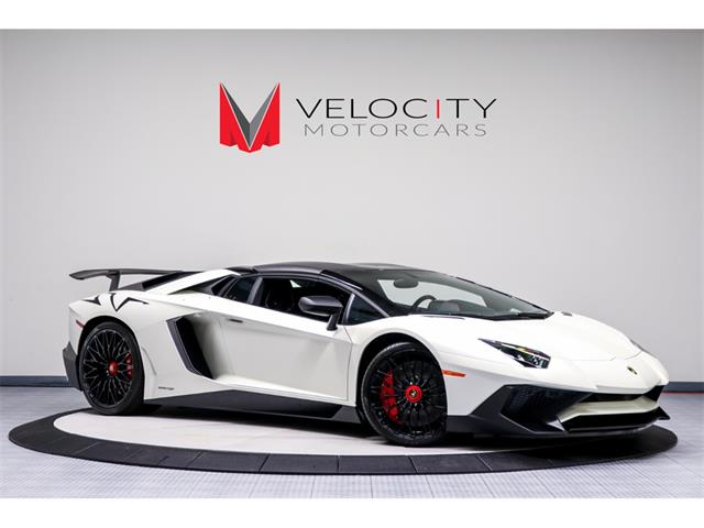 2017 Lamborghini Aventador LP 750-4 SV Roadster  