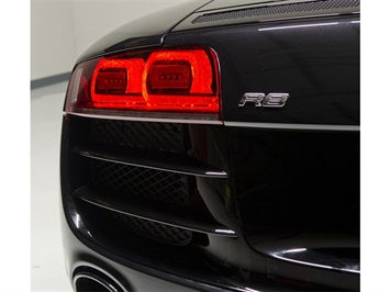 2012 Audi R8 5.2 quattro   - Photo 54 - Nashville, TN 37217