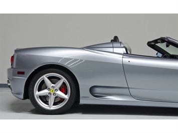 2004 Ferrari 360 Spider   - Photo 29 - Nashville, TN 37217