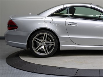 2009 Mercedes-Benz SL 65 AMG   - Photo 17 - Nashville, TN 37217