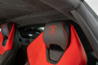 2021 Lamborghini Huracan LP 610-2 EVO   - Photo 22 - Nashville, TN 37217