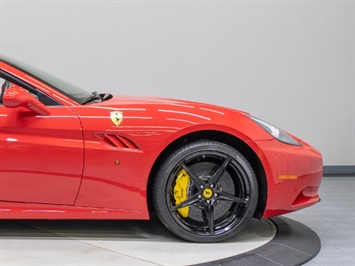 2011 Ferrari California   - Photo 17 - Nashville, TN 37217