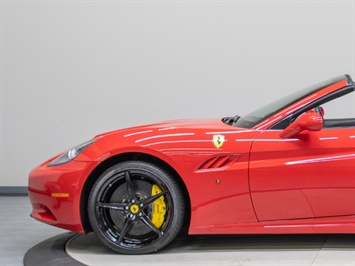 2011 Ferrari California   - Photo 14 - Nashville, TN 37217