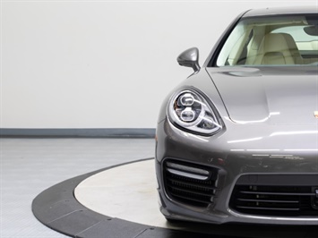 2014 Porsche Panamera Turbo   - Photo 9 - Nashville, TN 37217