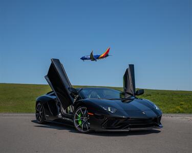 2019 Lamborghini Aventador LP 740-4 S Roadster   - Photo 95 - Nashville, TN 37217