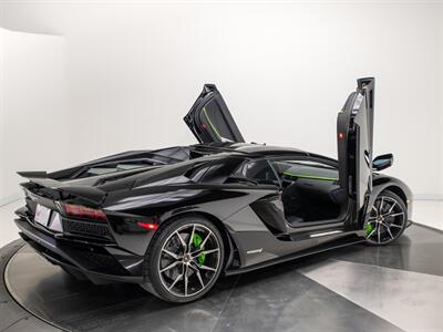 2019 Lamborghini Aventador LP 740-4 S Roadster   - Photo 4 - Nashville, TN 37217