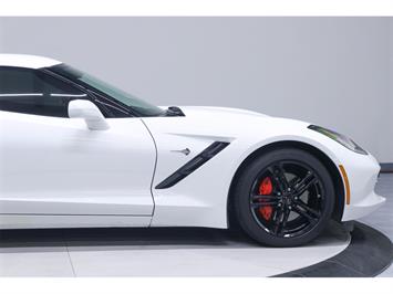 2016 Chevrolet Corvette Stingray   - Photo 14 - Nashville, TN 37217