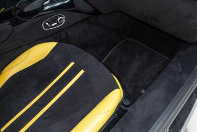 2020 Aston Martin Vantage   - Photo 59 - Nashville, TN 37217