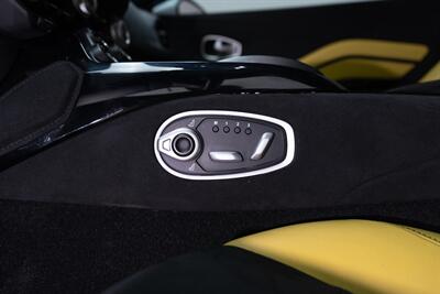 2020 Aston Martin Vantage   - Photo 25 - Nashville, TN 37217