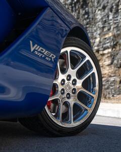 2006 Dodge Viper SRT-10   - Photo 95 - Nashville, TN 37217